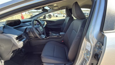 2025 Toyota PRIUS LE