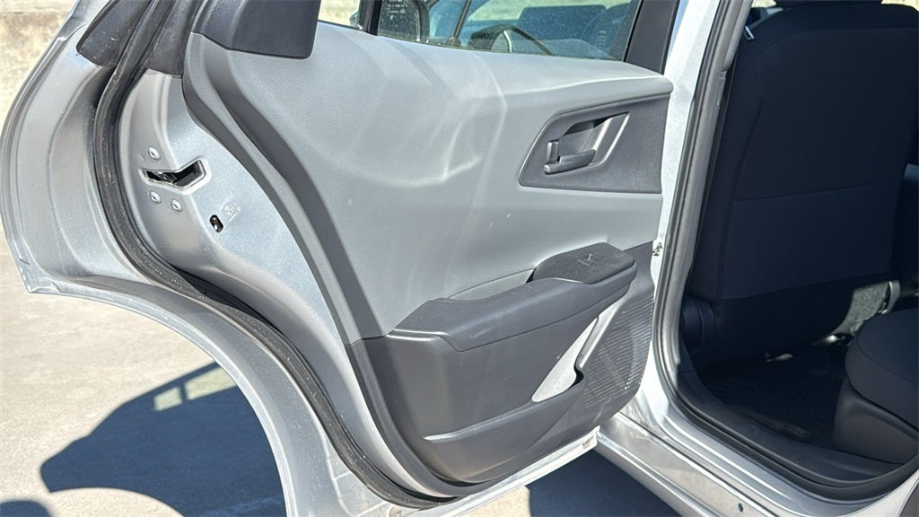 2025 Toyota PRIUS LE