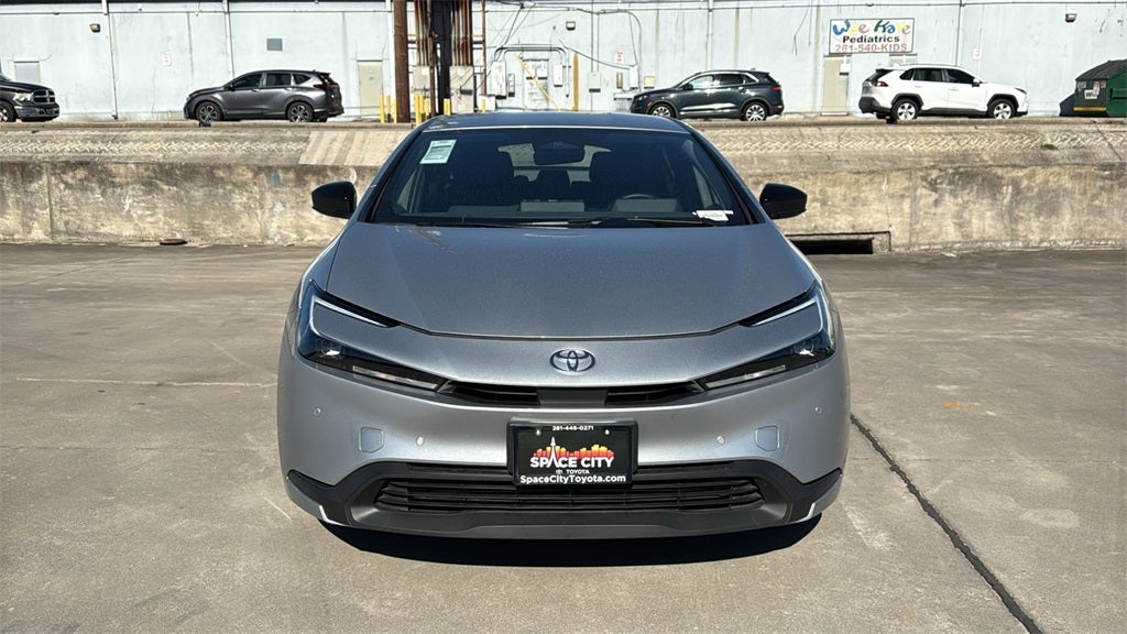 2025 Toyota PRIUS LE
