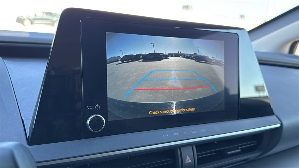 2025 Toyota PRIUS LE