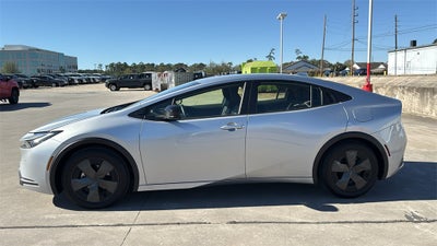 2025 Toyota PRIUS LE