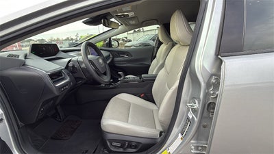 2023 Toyota PRIUS XLE