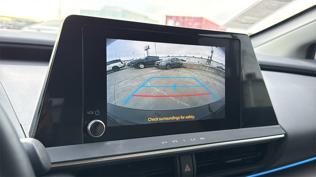 2023 Toyota PRIUS XLE