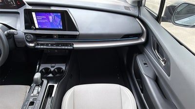 2023 Toyota PRIUS XLE