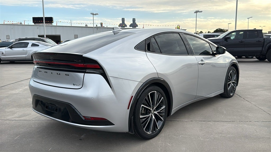 2023 Toyota PRIUS XLE