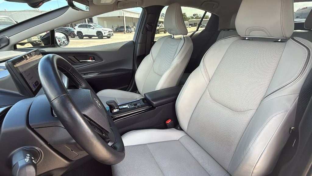2023 Toyota PRIUS Limited