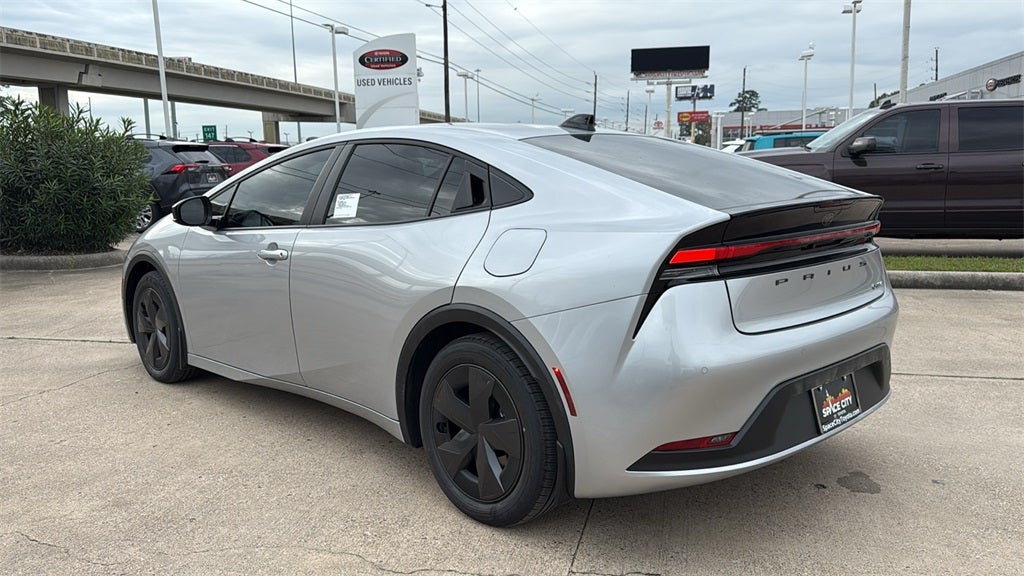 2026 Toyota Prius LE