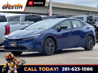 2027 Toyota Prius LE