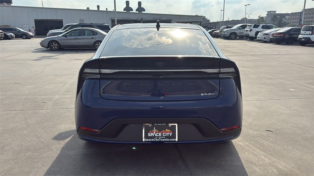 2026 Toyota Prius Plug-in Hybrid SE