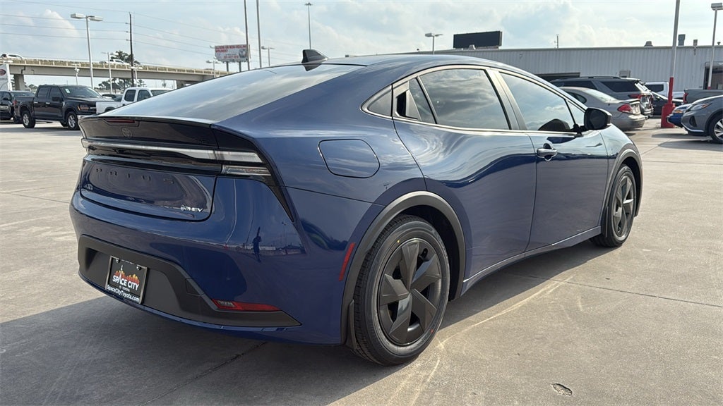 2026 Toyota Prius Plug-in Hybrid SE