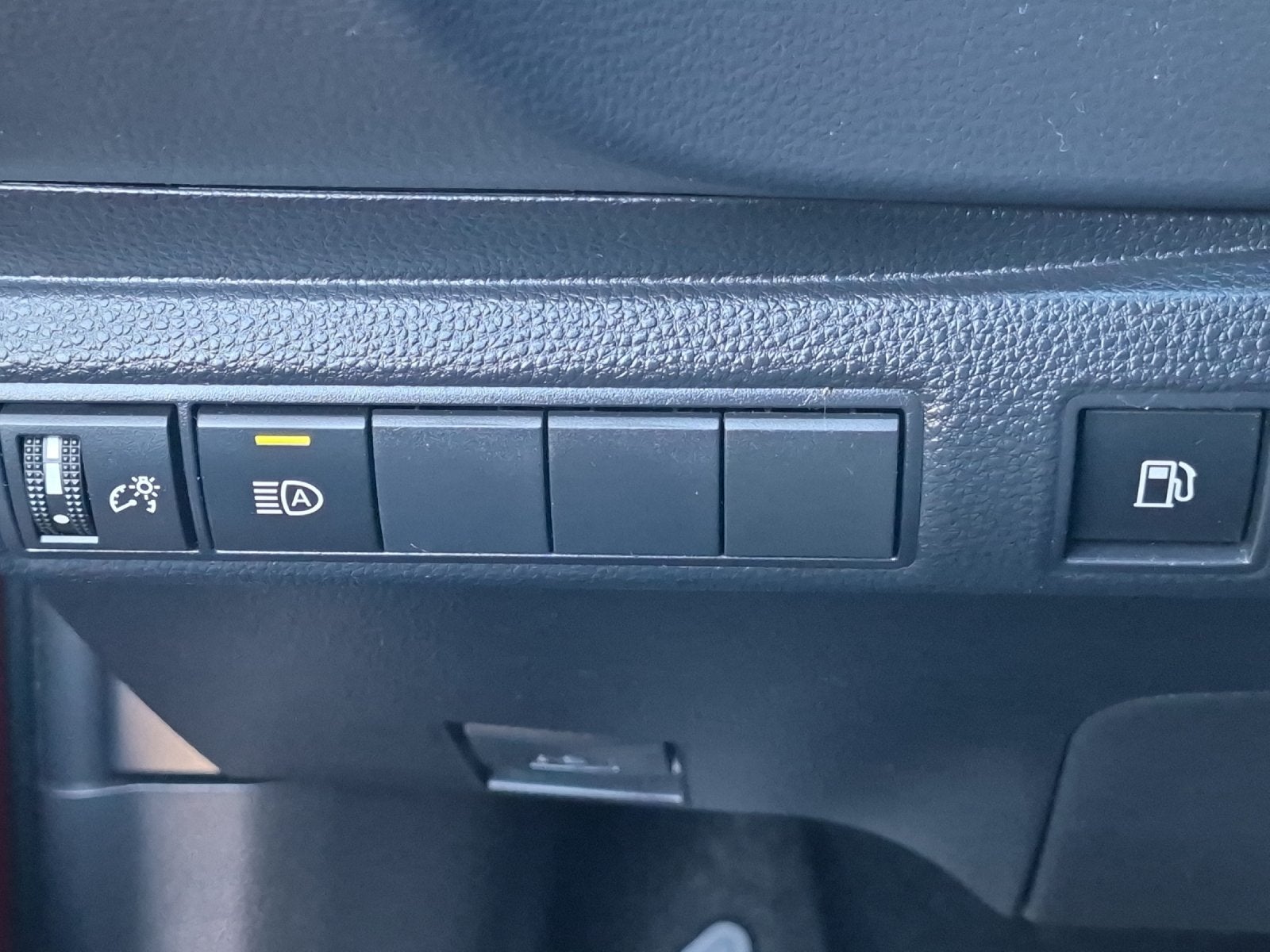 2025 Toyota Corolla Hybrid XLE