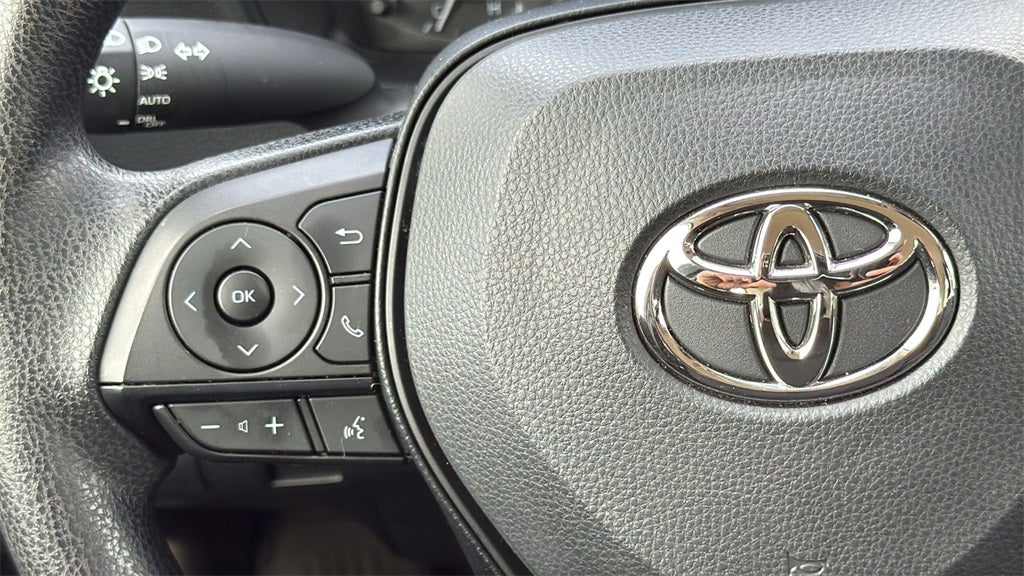 2025 Toyota COROLLA HYBRID LE