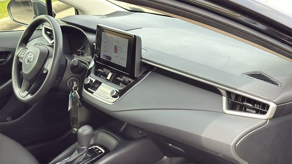 2025 Toyota COROLLA HYBRID LE