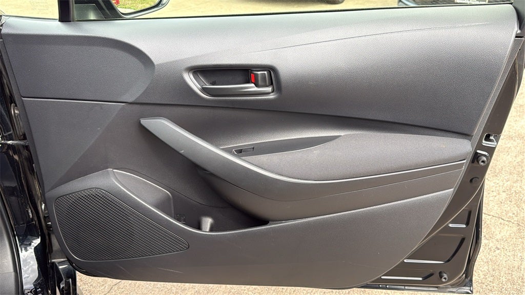 2025 Toyota COROLLA HYBRID LE