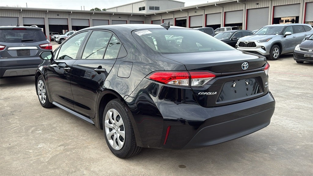 2025 Toyota Corolla Hybrid LE