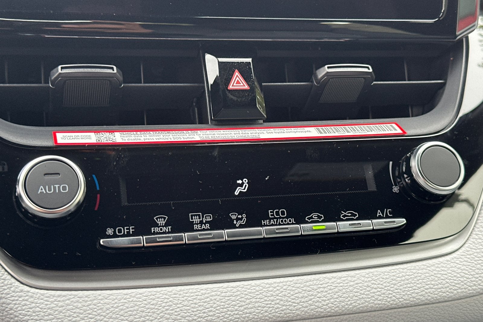2027 Toyota Corolla Hybrid SE