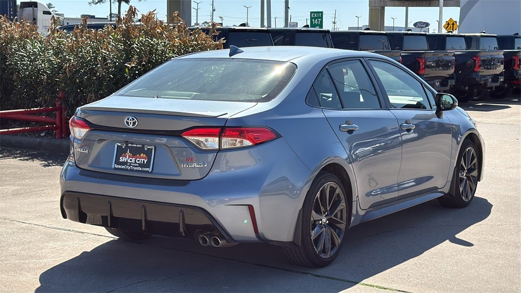 2024 Toyota COROLLA HYBRID SE