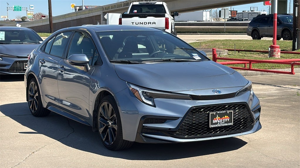 2024 Toyota COROLLA HYBRID SE