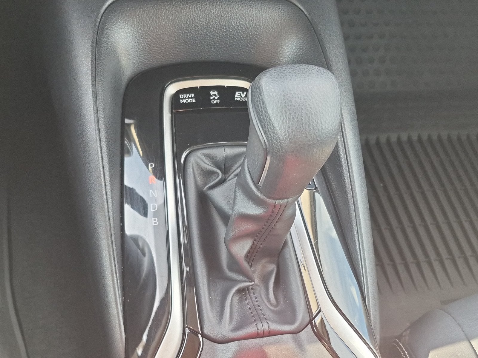 2024 Toyota Corolla Hybrid XLE