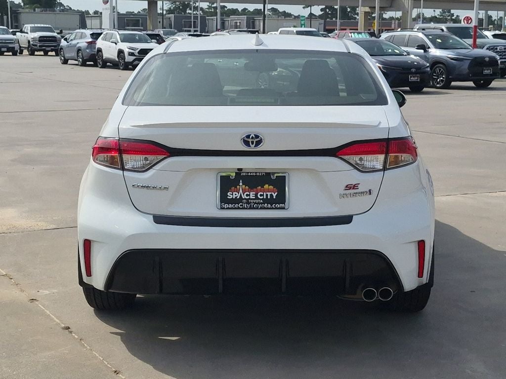 2024 Toyota Corolla Hybrid SE
