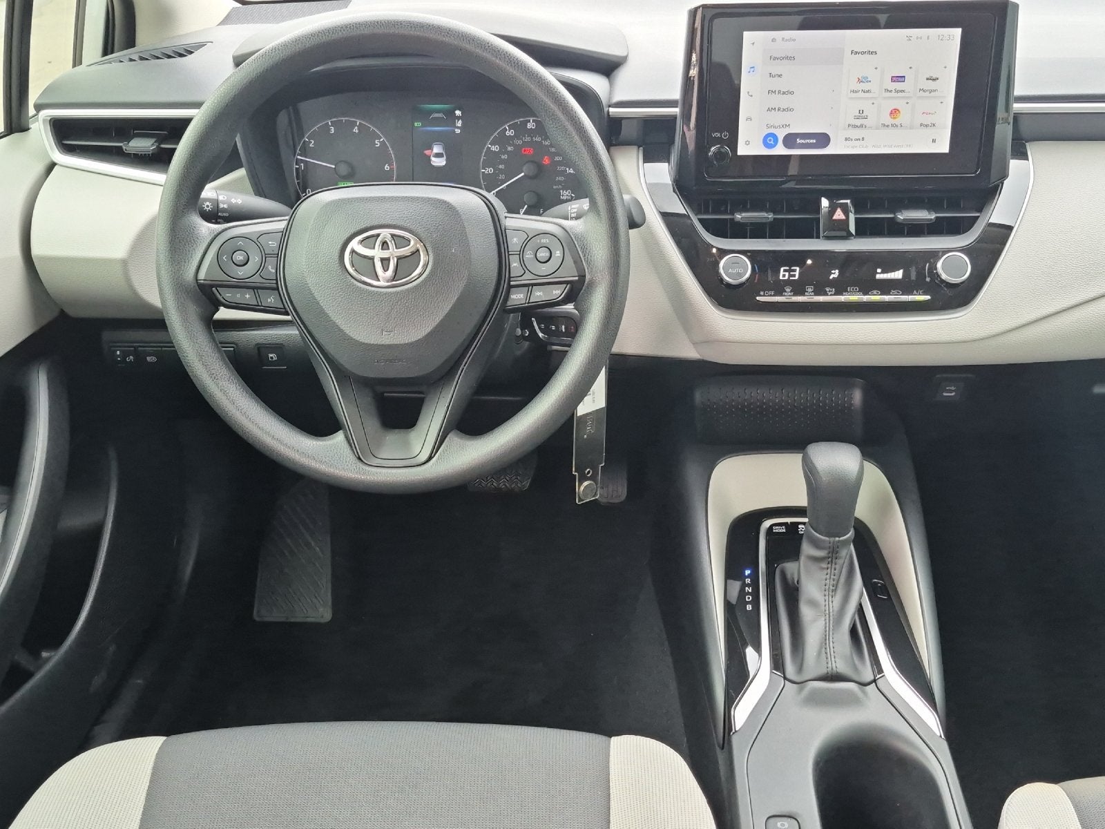 2025 Toyota Corolla Hybrid LE