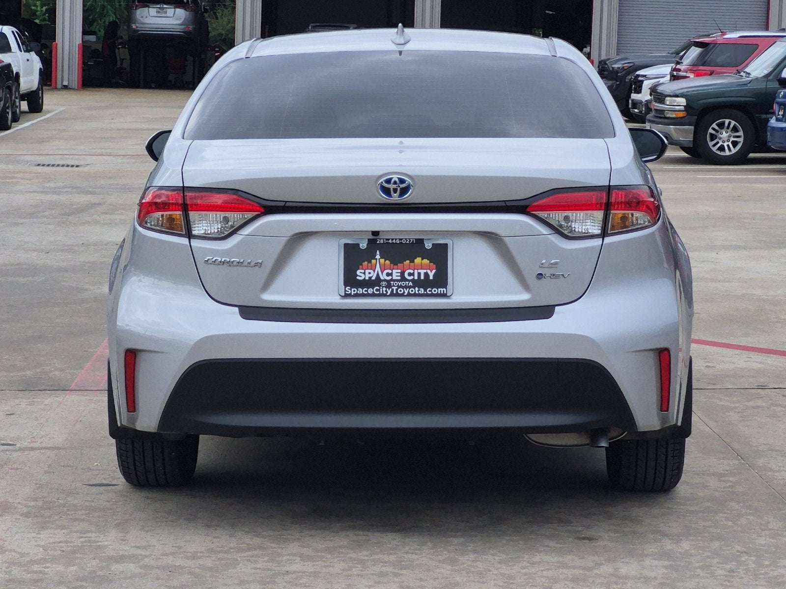 2025 Toyota Corolla Hybrid LE