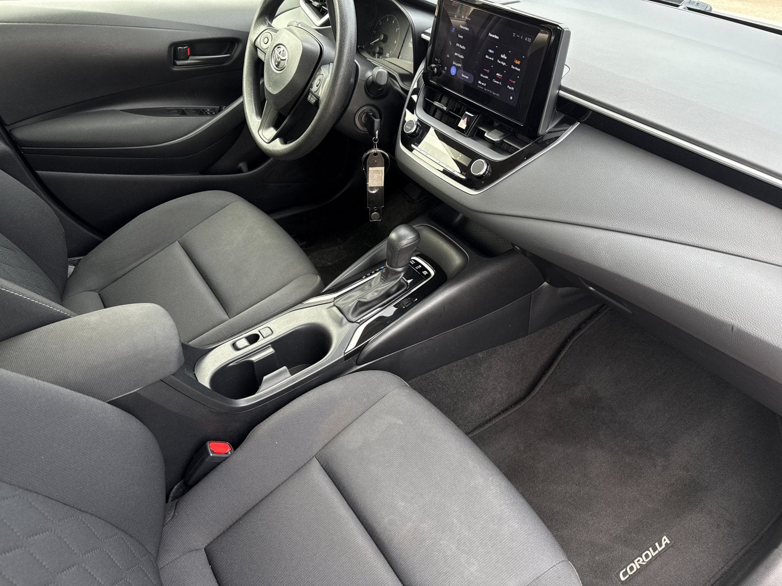 2025 Toyota Corolla Hybrid LE