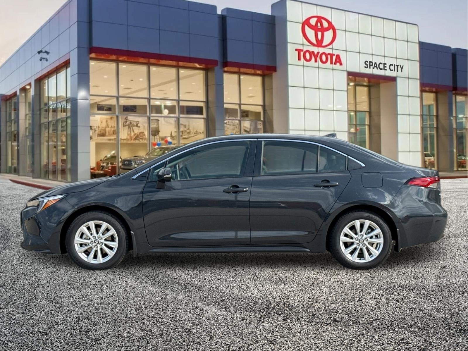 2027 Toyota Corolla Hybrid Hybrid XLE