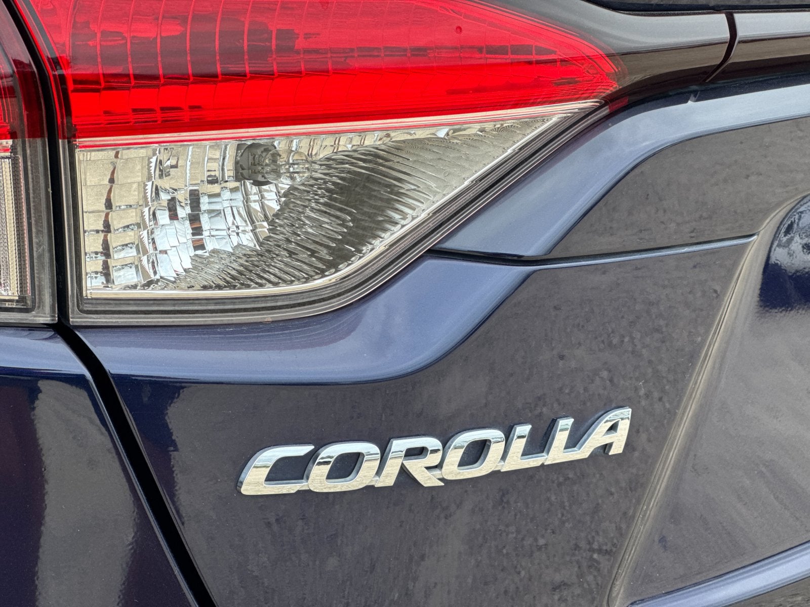2022 Toyota Corolla Hybrid LE
