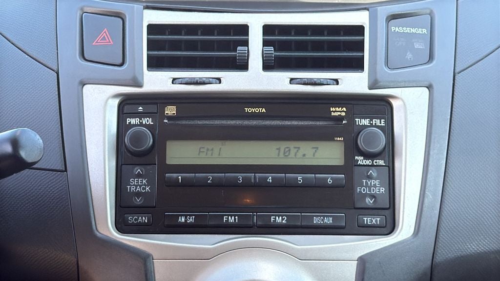 2010 Toyota YARIS Base