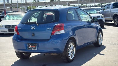 2010 Toyota YARIS Base