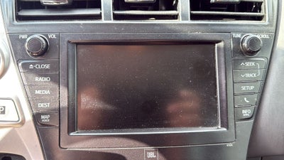 2014 Toyota PRIUS v Five