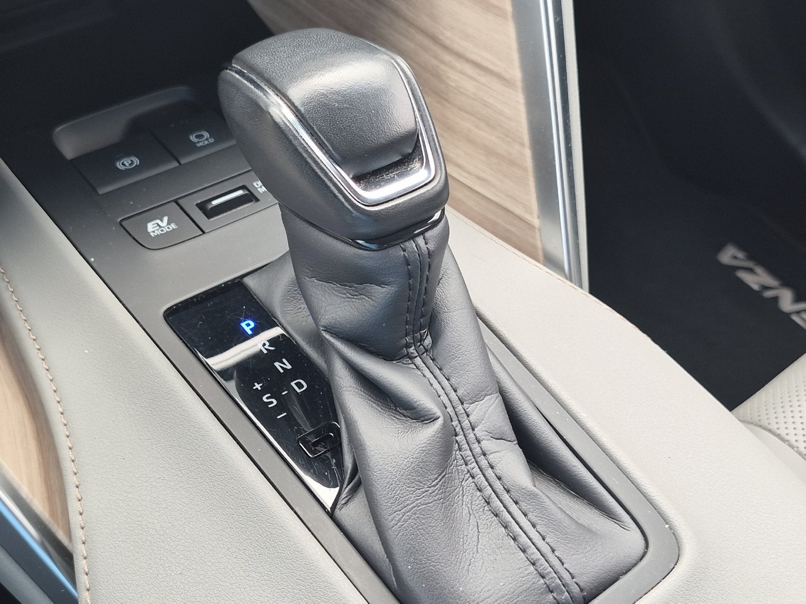 2024 Toyota Venza Limited
