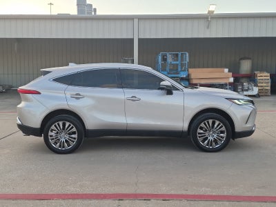 2023 Toyota Venza XLE