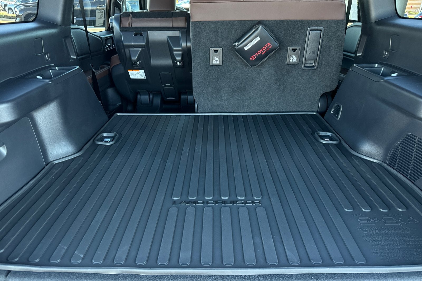 2026 Toyota Land Cruiser Base