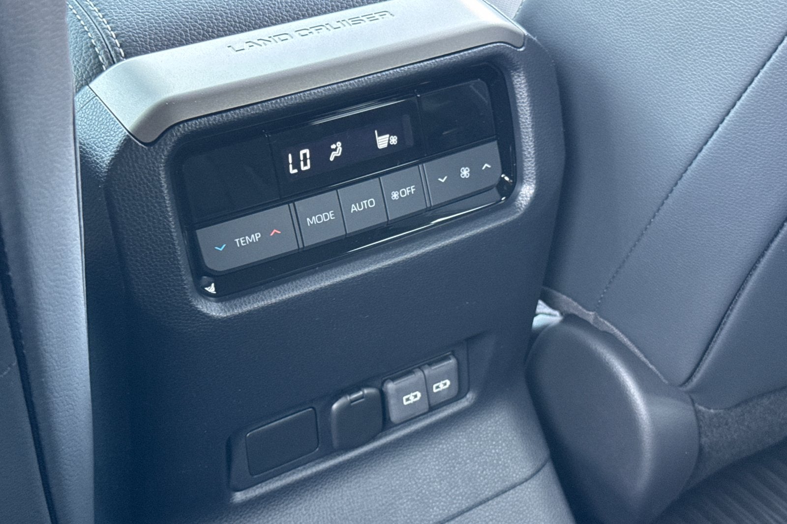 2027 Toyota Land Cruiser Base