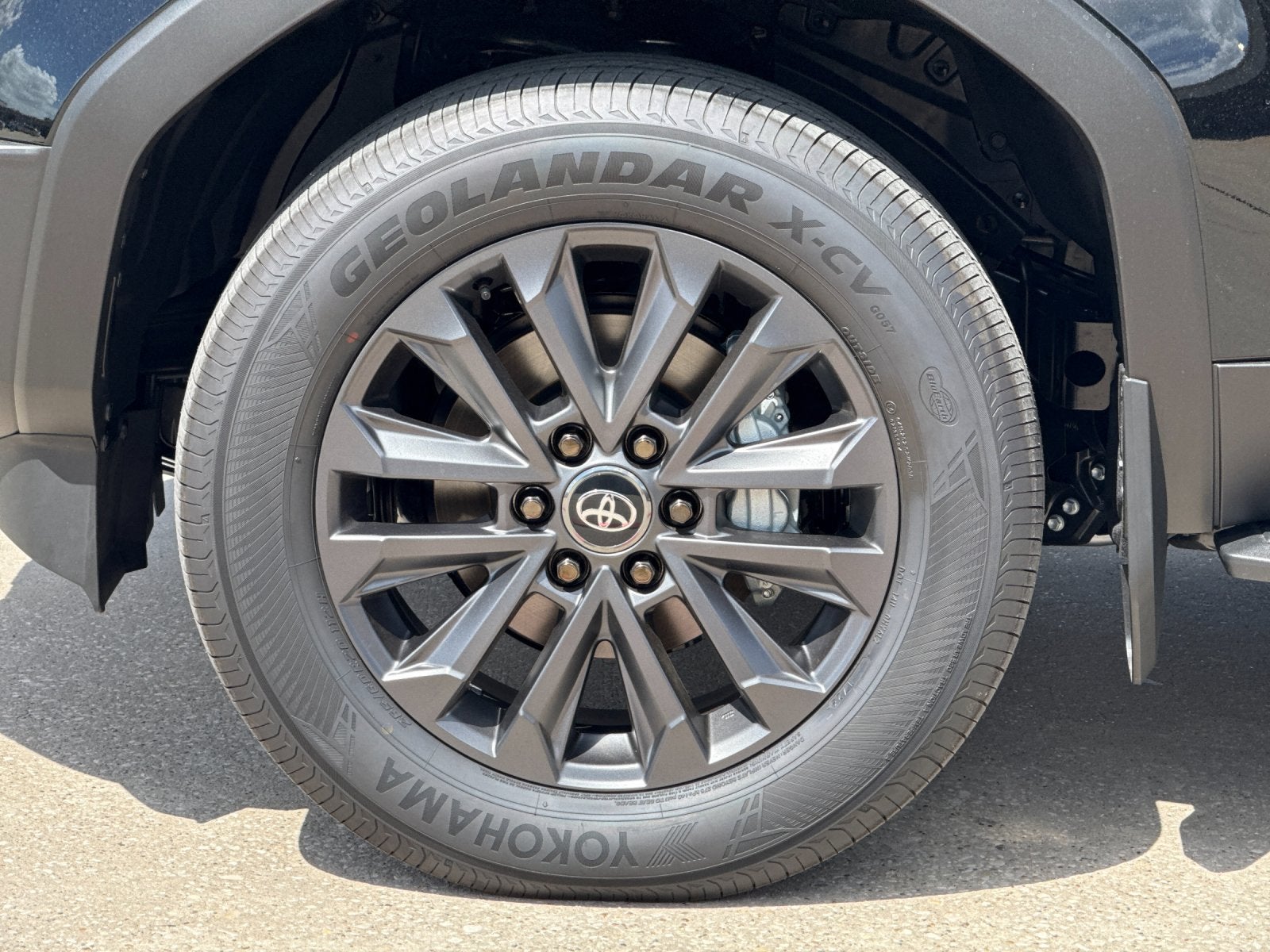 2027 Toyota Land Cruiser Base