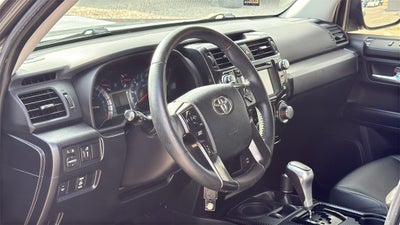 2019 Toyota 4RUNNER TRD Off-Road Premium