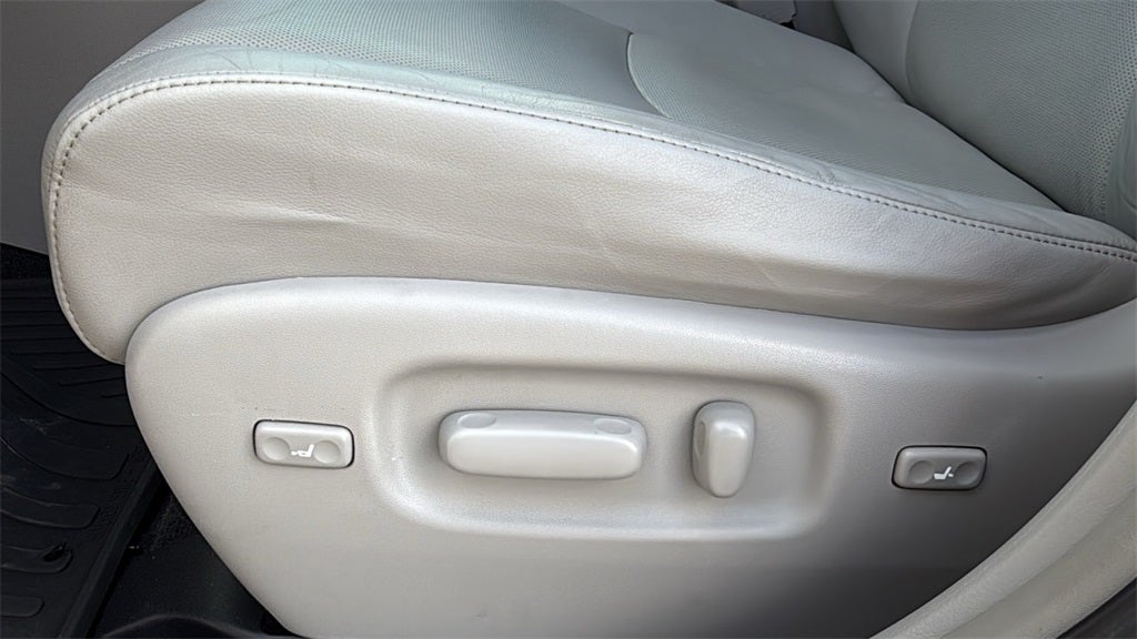 2013 Toyota HIGHLANDER HYBRD Limited