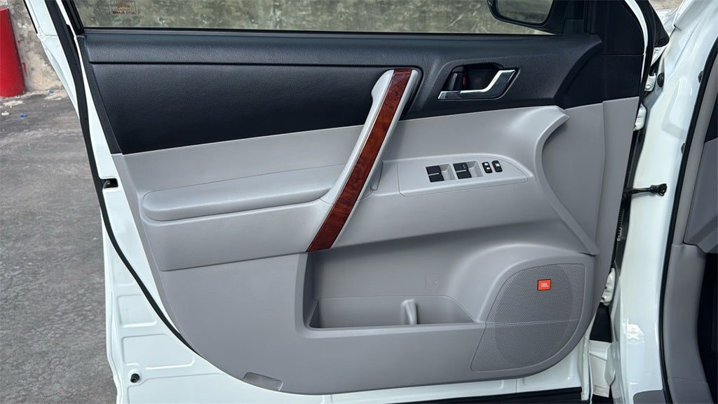 2013 Toyota HIGHLANDER HYBRD Limited