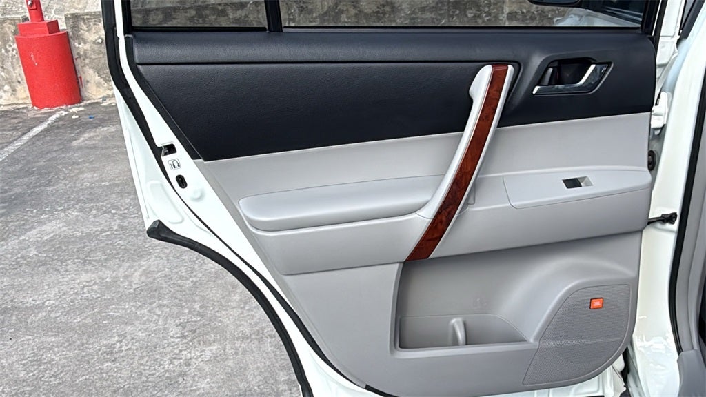 2013 Toyota HIGHLANDER HYBRD Limited