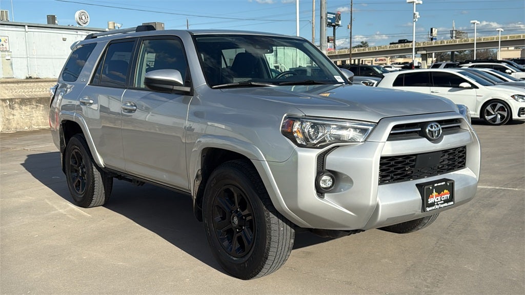2024 Toyota 4RUNNER SR5