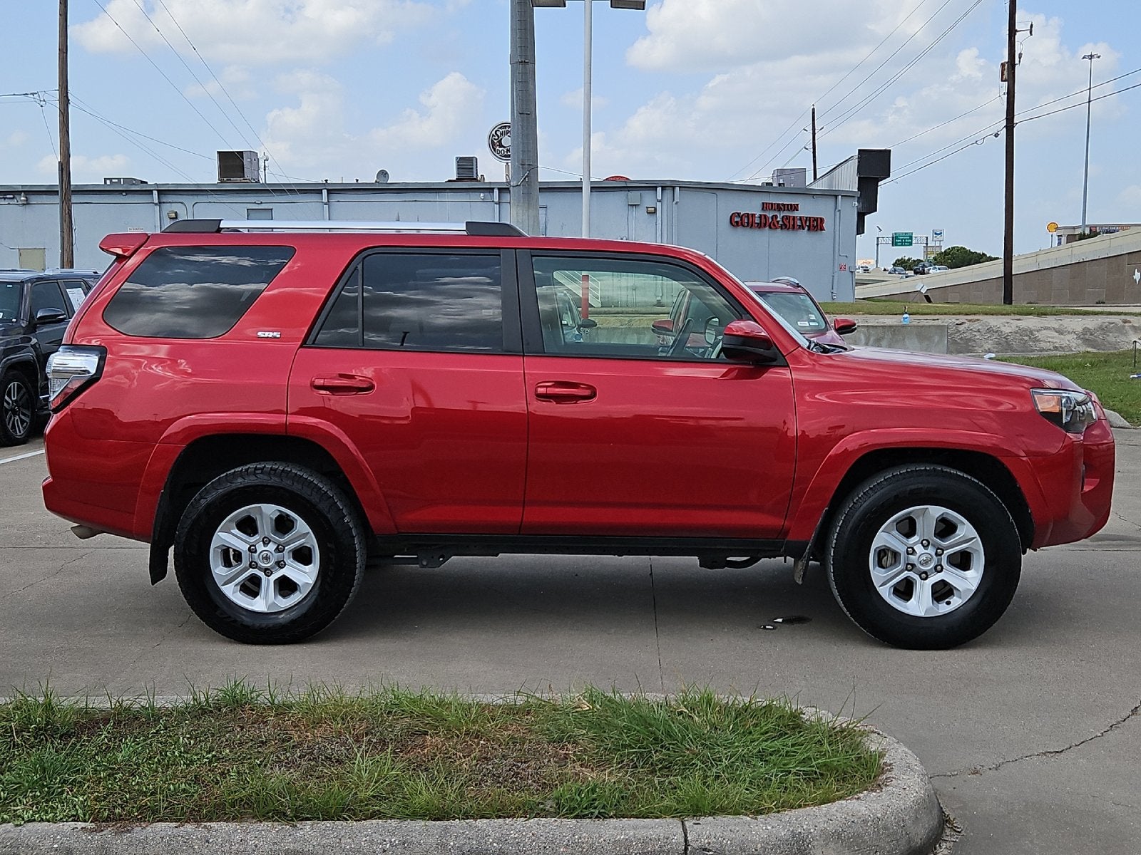 2023 Toyota 4Runner SR5