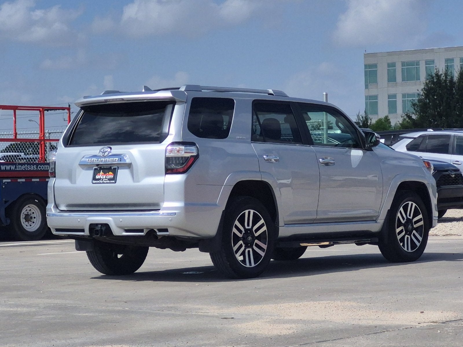 2024 Toyota 4Runner Limited