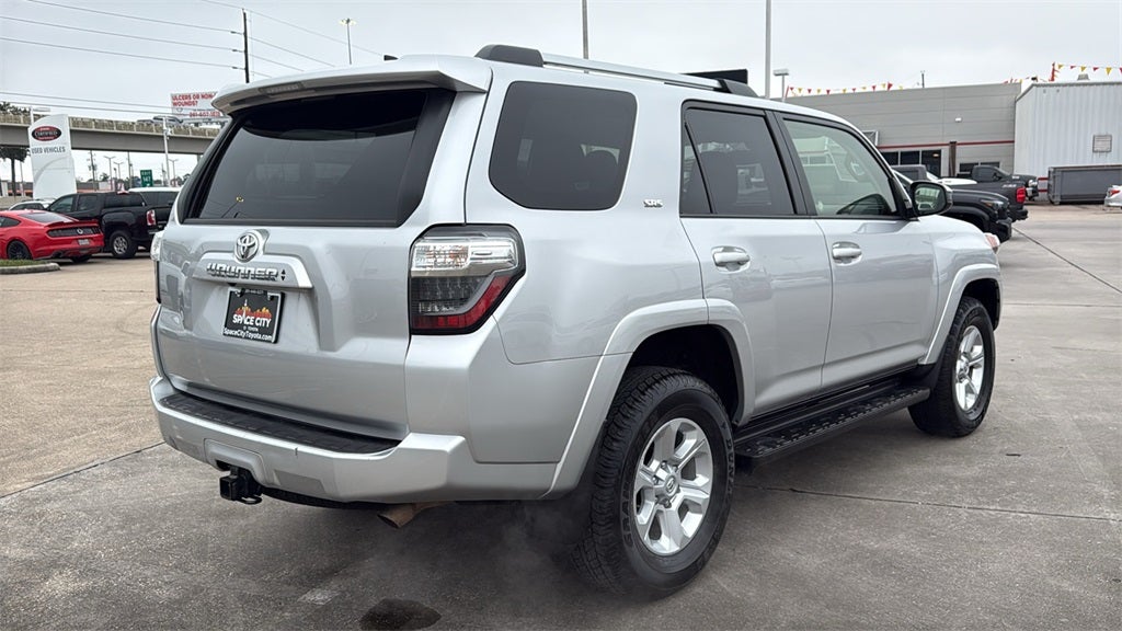 2024 Toyota 4RUNNER SR5