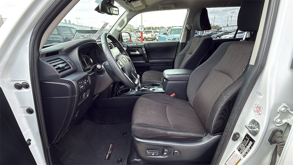 2024 Toyota 4RUNNER TRD Off-Road