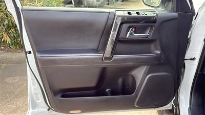 2024 Toyota 4RUNNER TRD Off-Road