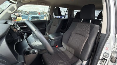 2024 Toyota 4RUNNER TRD Off-Road