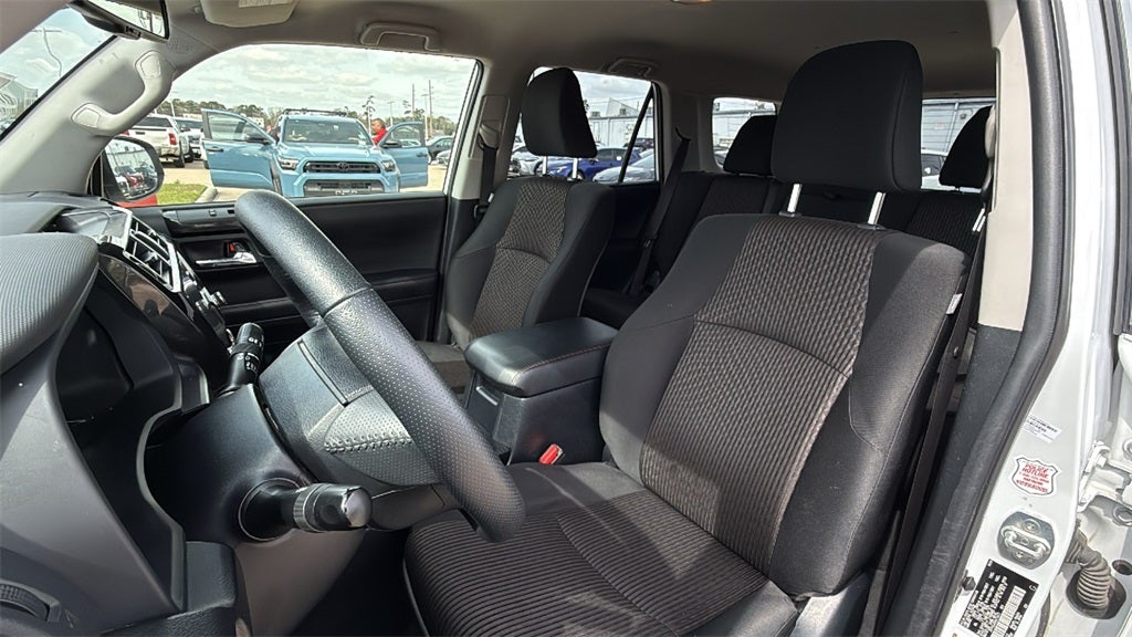 2024 Toyota 4RUNNER TRD Off-Road