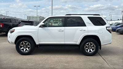 2024 Toyota 4RUNNER TRD Off-Road